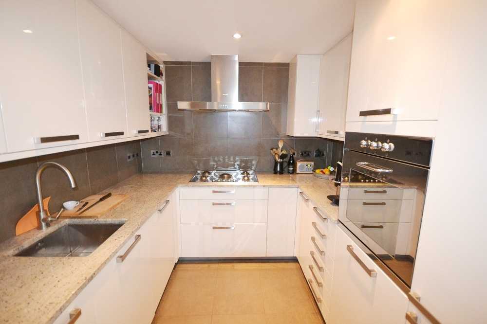 Atlas House - Picture 3