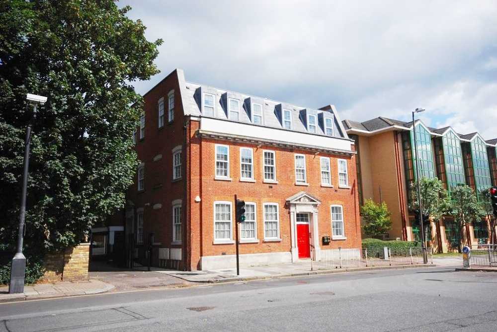 Atlas House - Picture 4