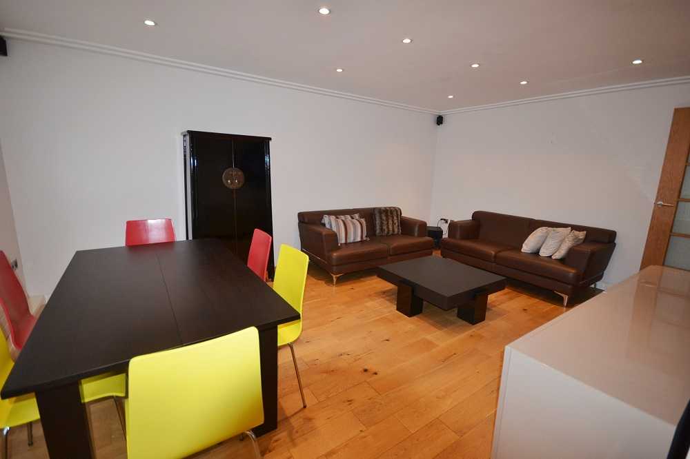 Atlas House - Picture 8