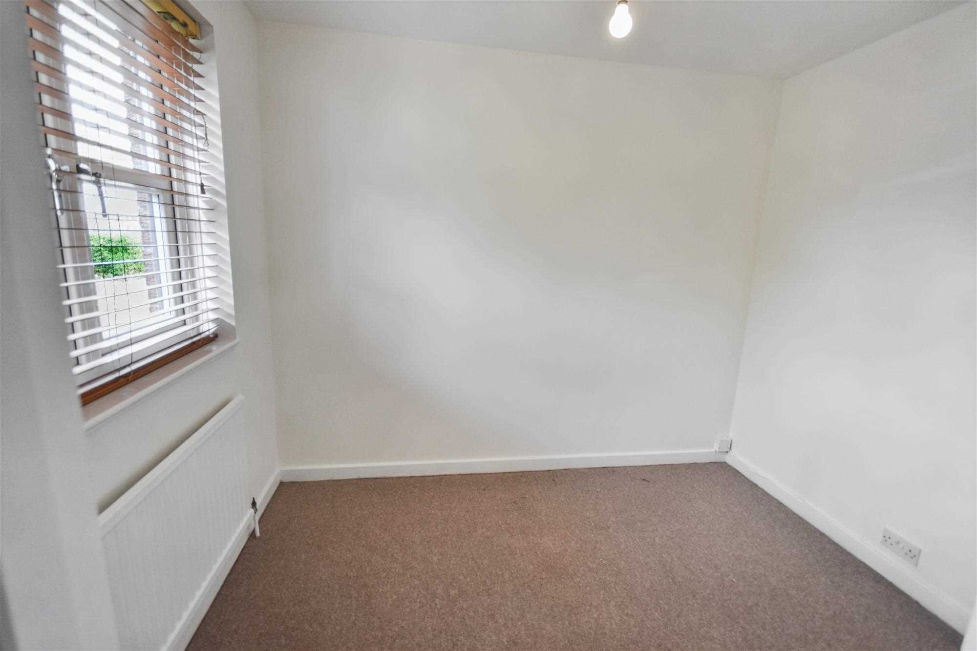 Mayfield Road - Picture 8