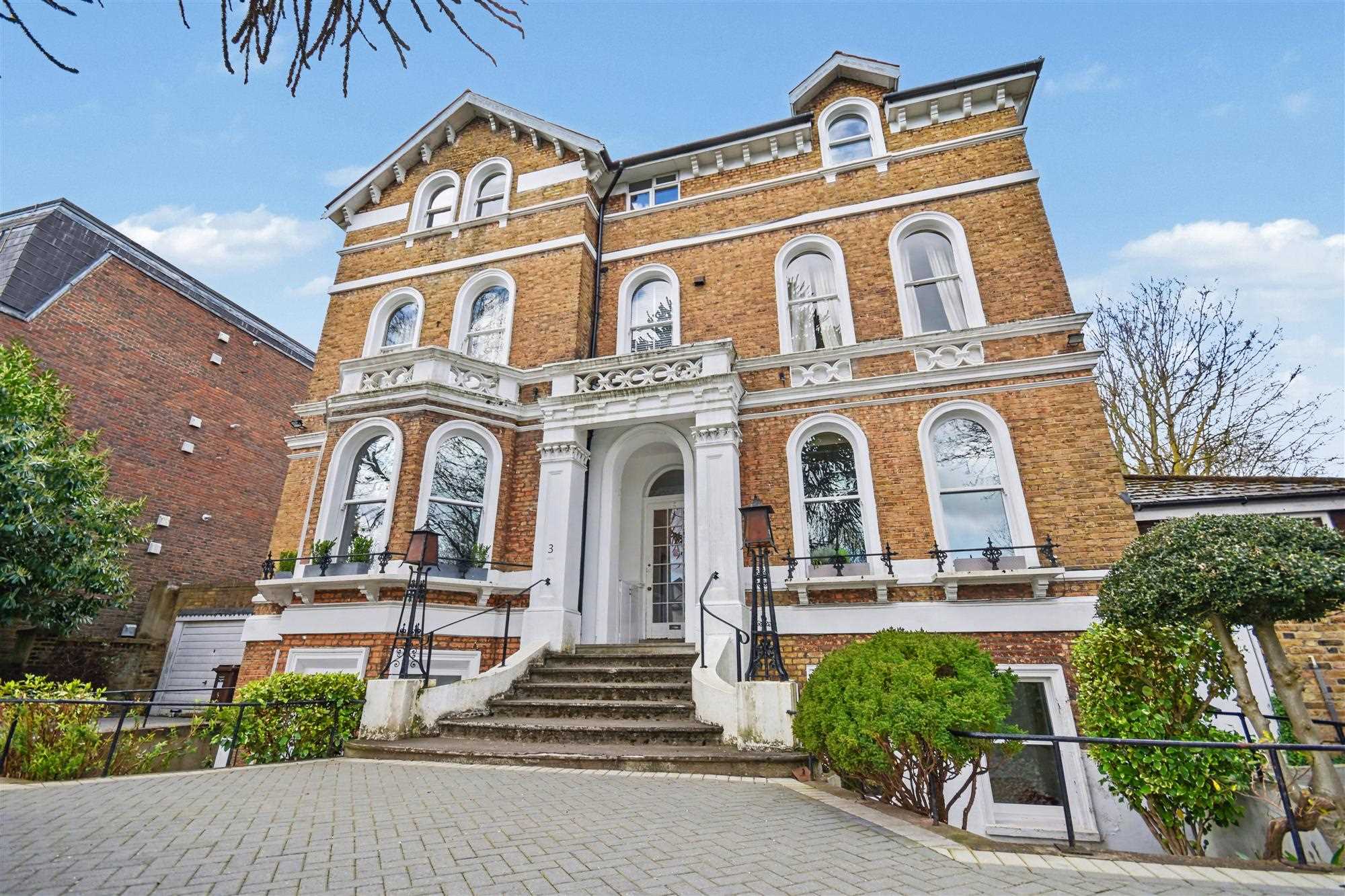 Bolton Road - Picture 14