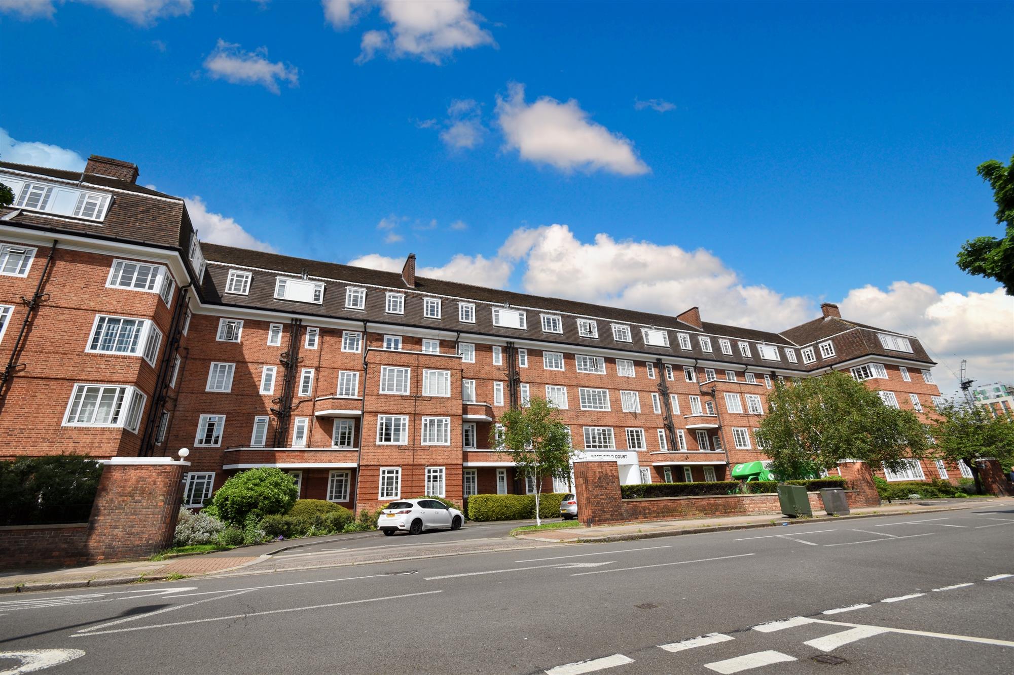 Watchfield Court - Picture 1