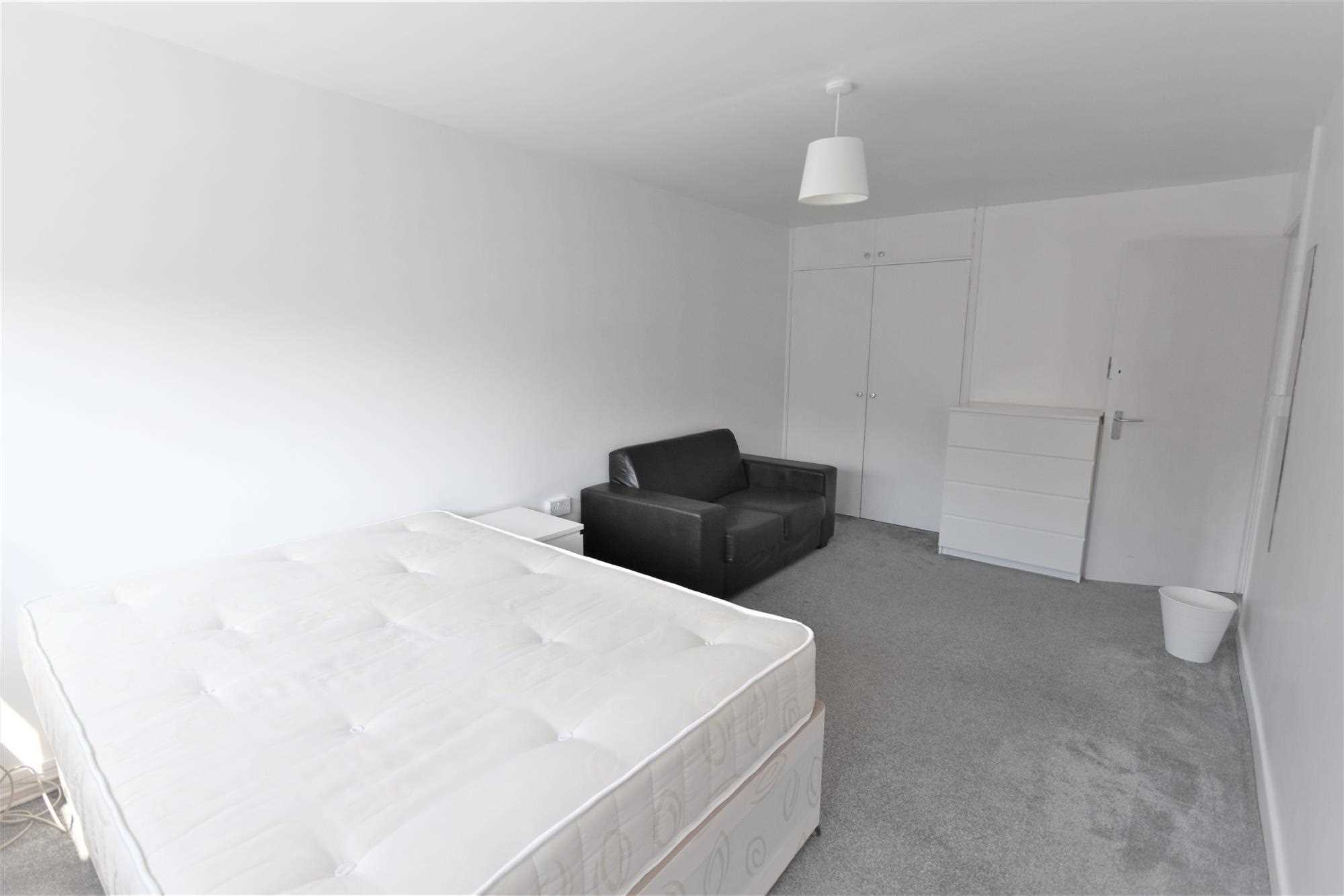 Chiswick Terrace - Picture 10