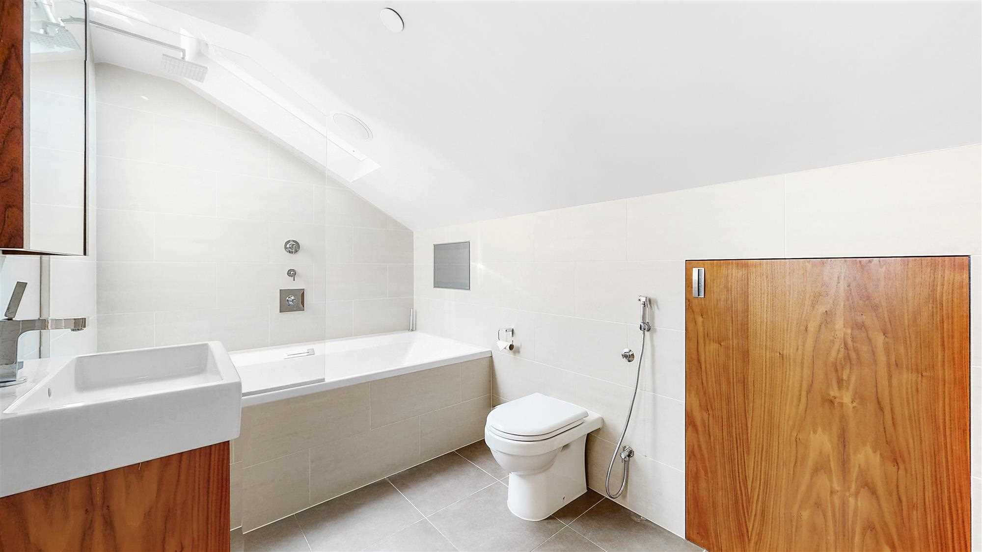 Pope  House - Picture 10