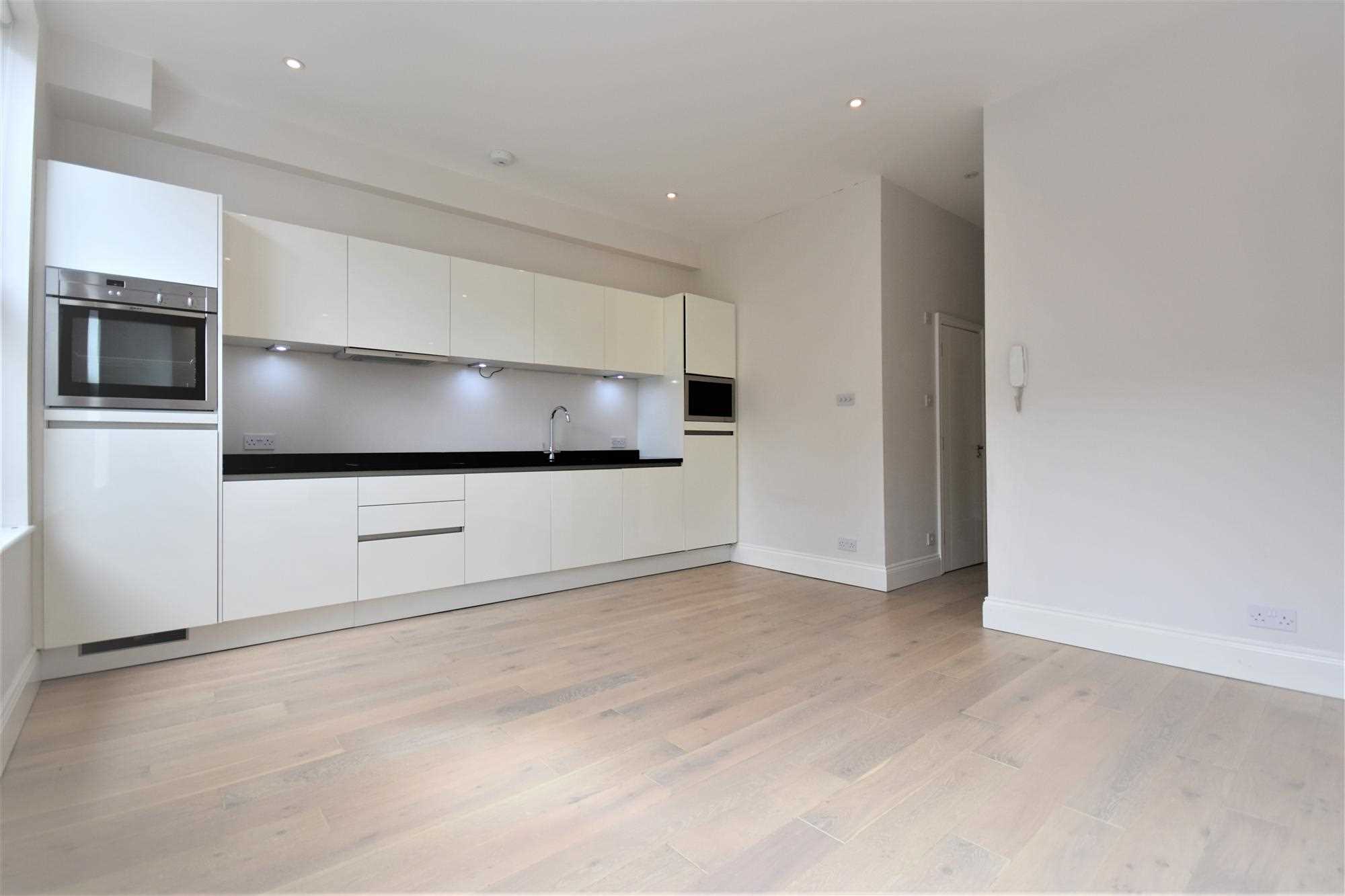 Devonshire Road - Picture 2