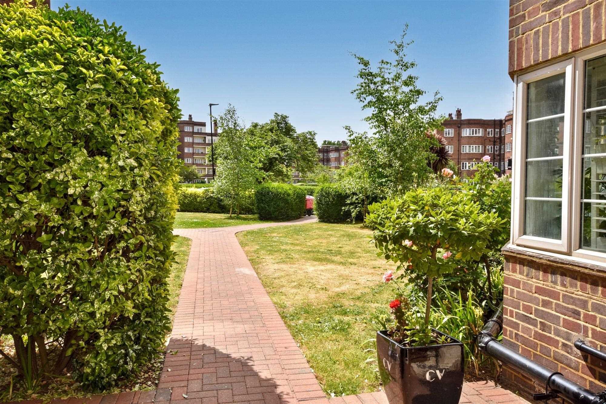 Chiswick Village - Picture 10