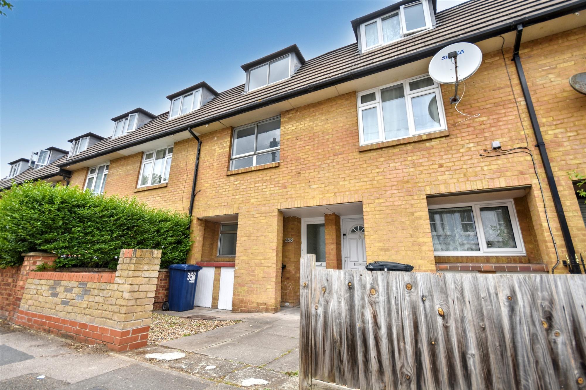 Acton Lane - Picture 1