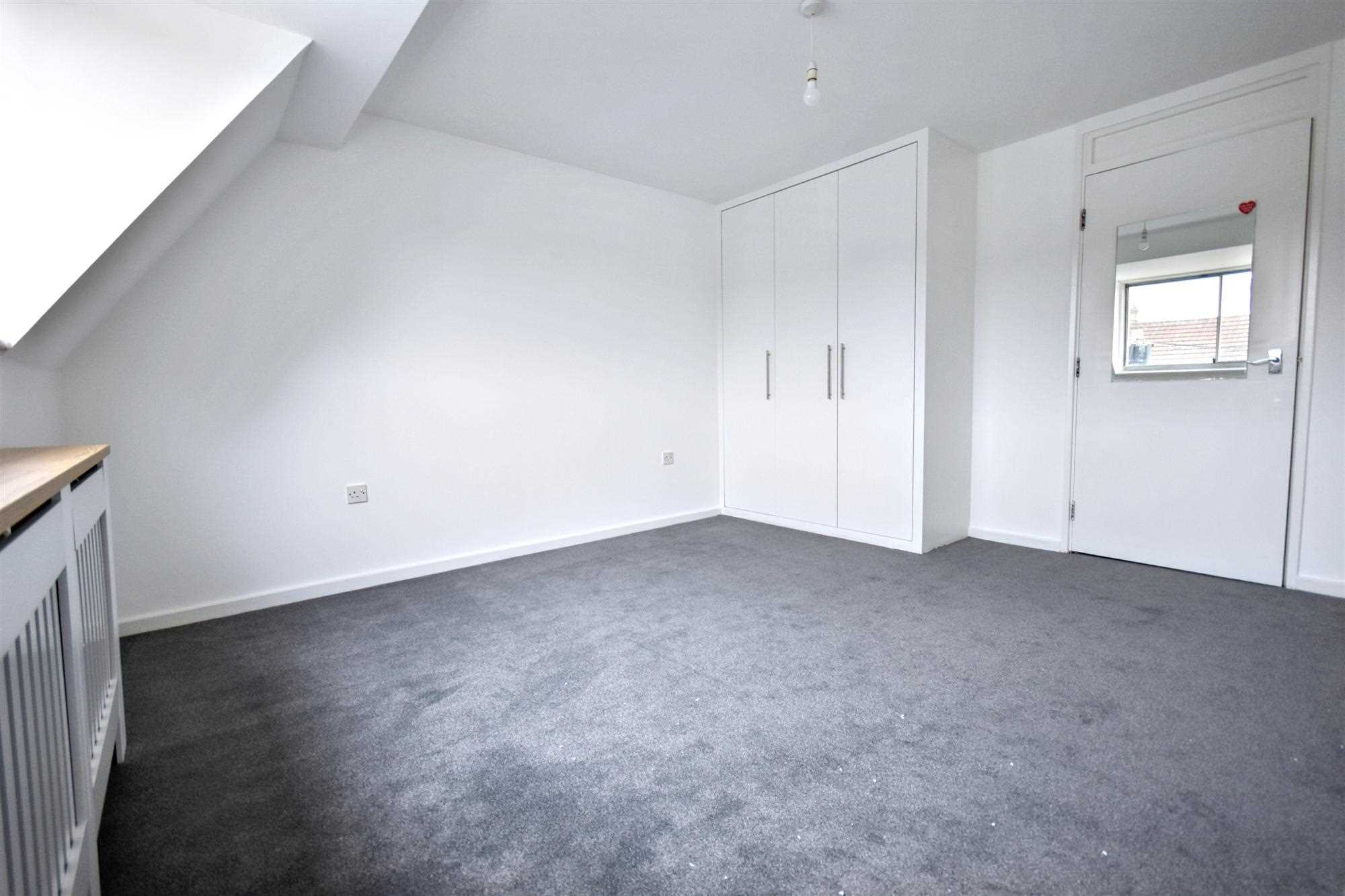 Acton Lane - Picture 9