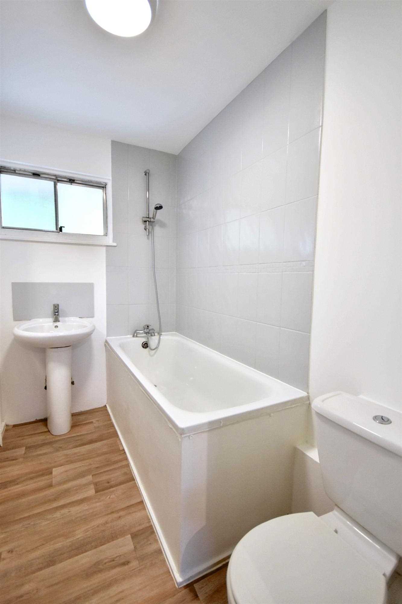 Acton Lane - Picture 10