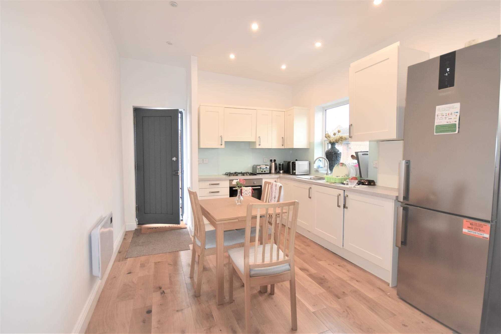 Acton Lane - Picture 4