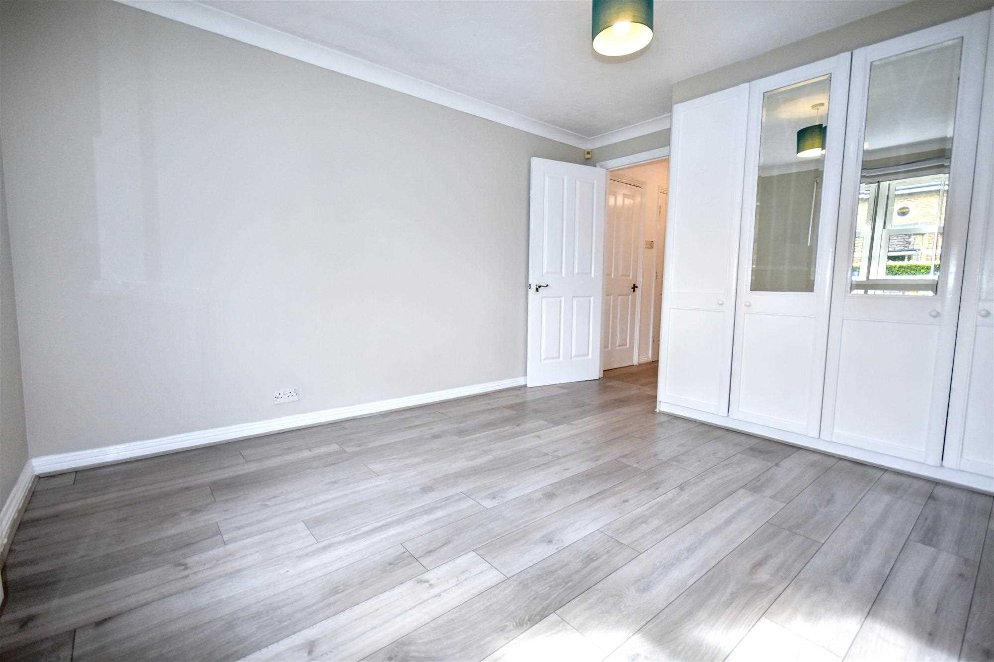 Kingswood Terrace - Picture 8