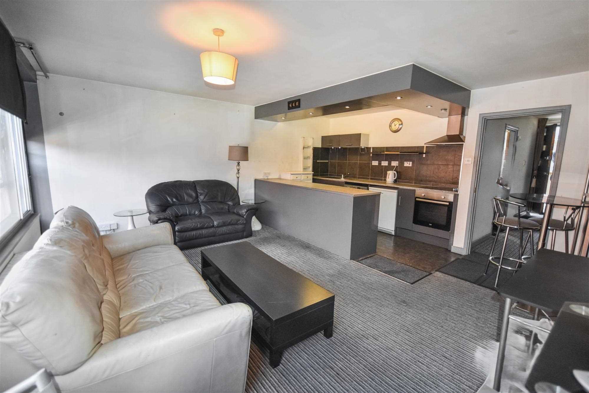 Chiswick Terrace - Picture 2