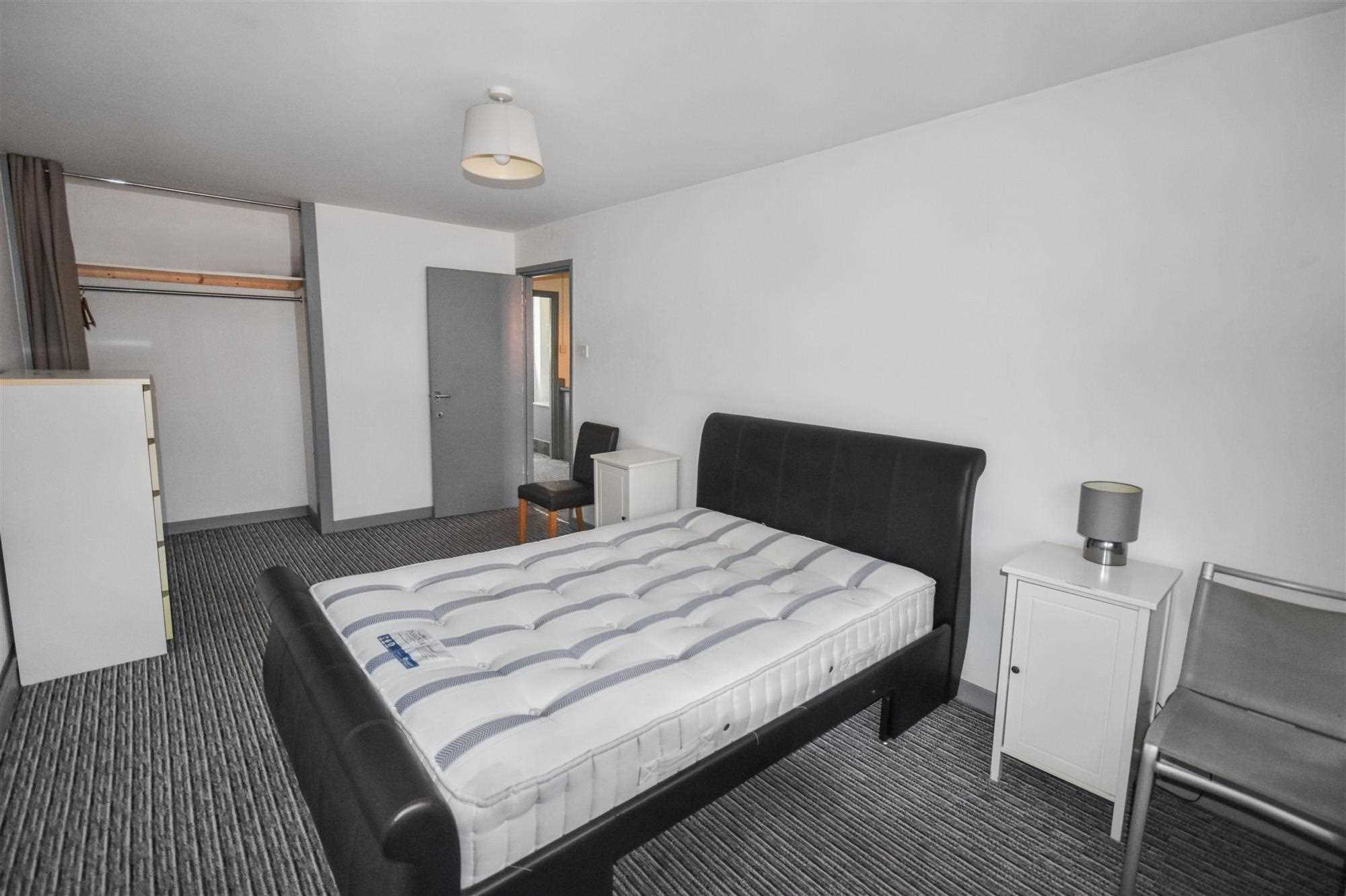 Chiswick Terrace - Picture 10