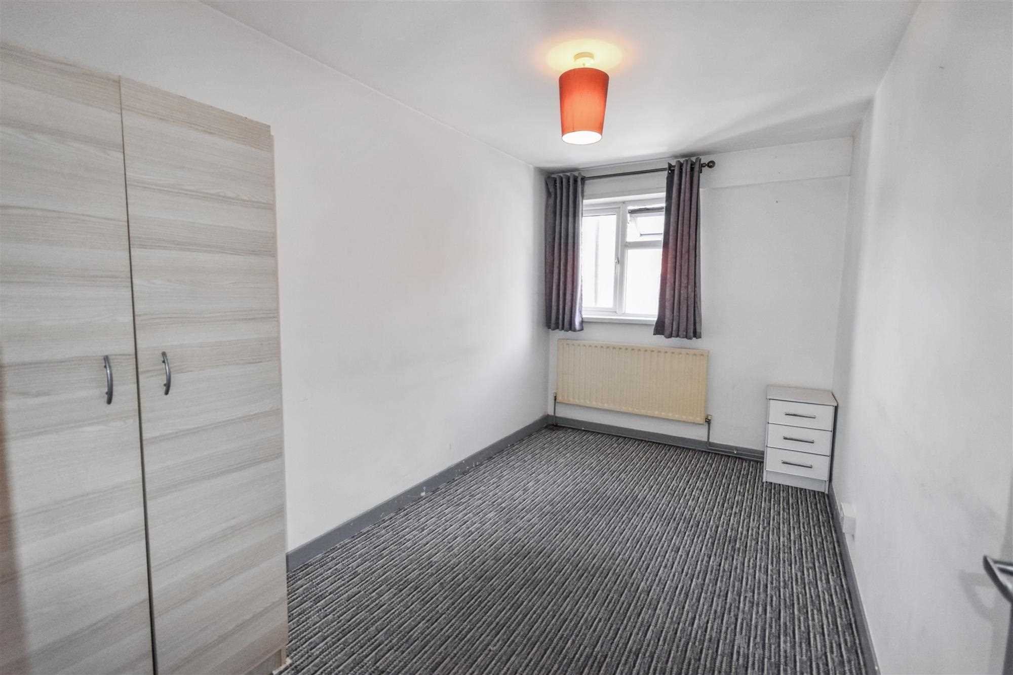 Chiswick Terrace - Picture 12