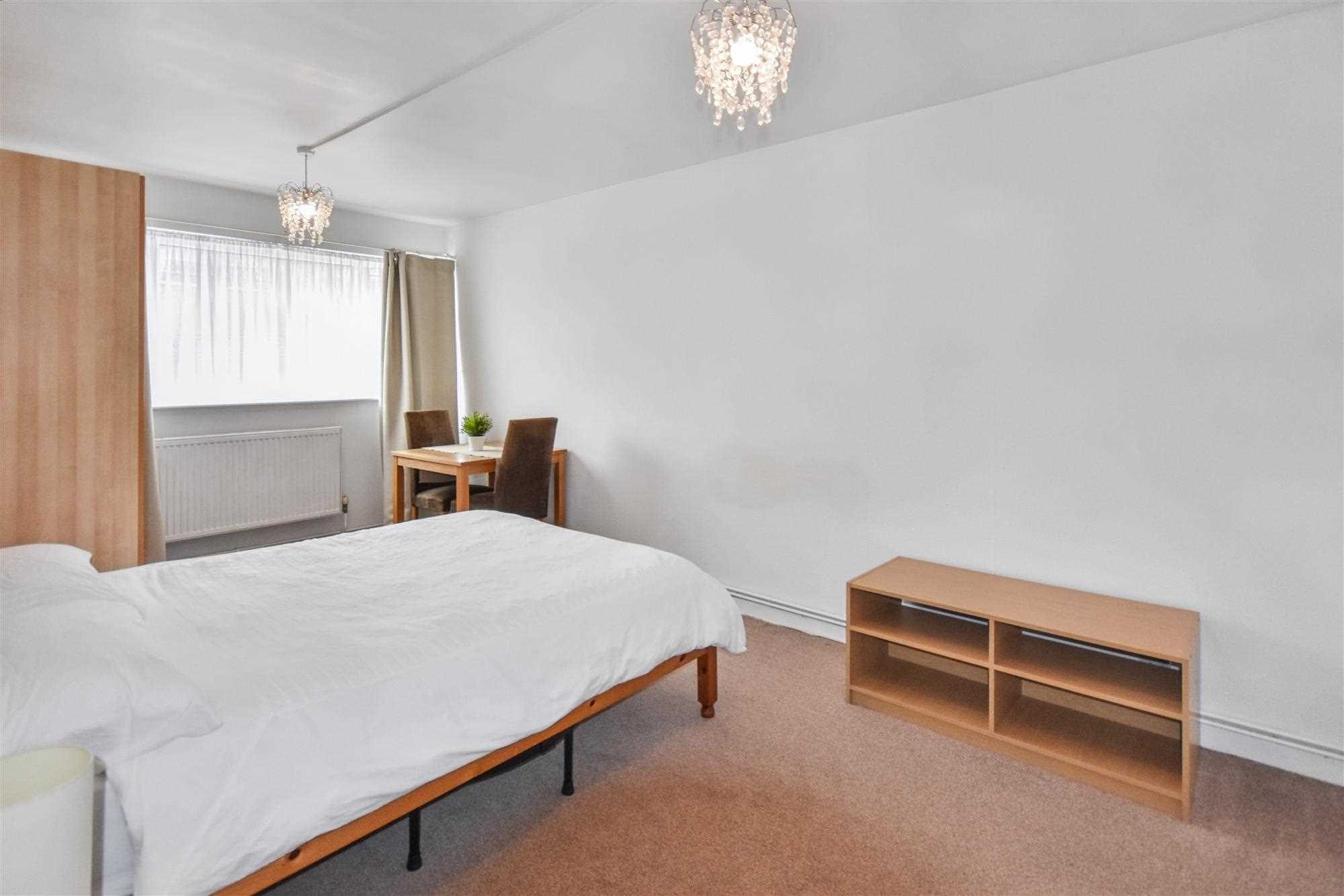 Chiswick Terrace - Picture 8