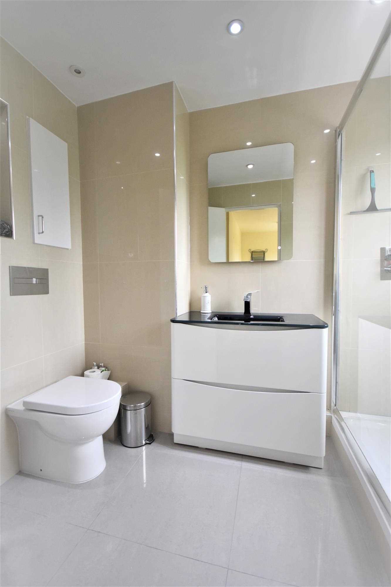 Clement Close - Picture 7