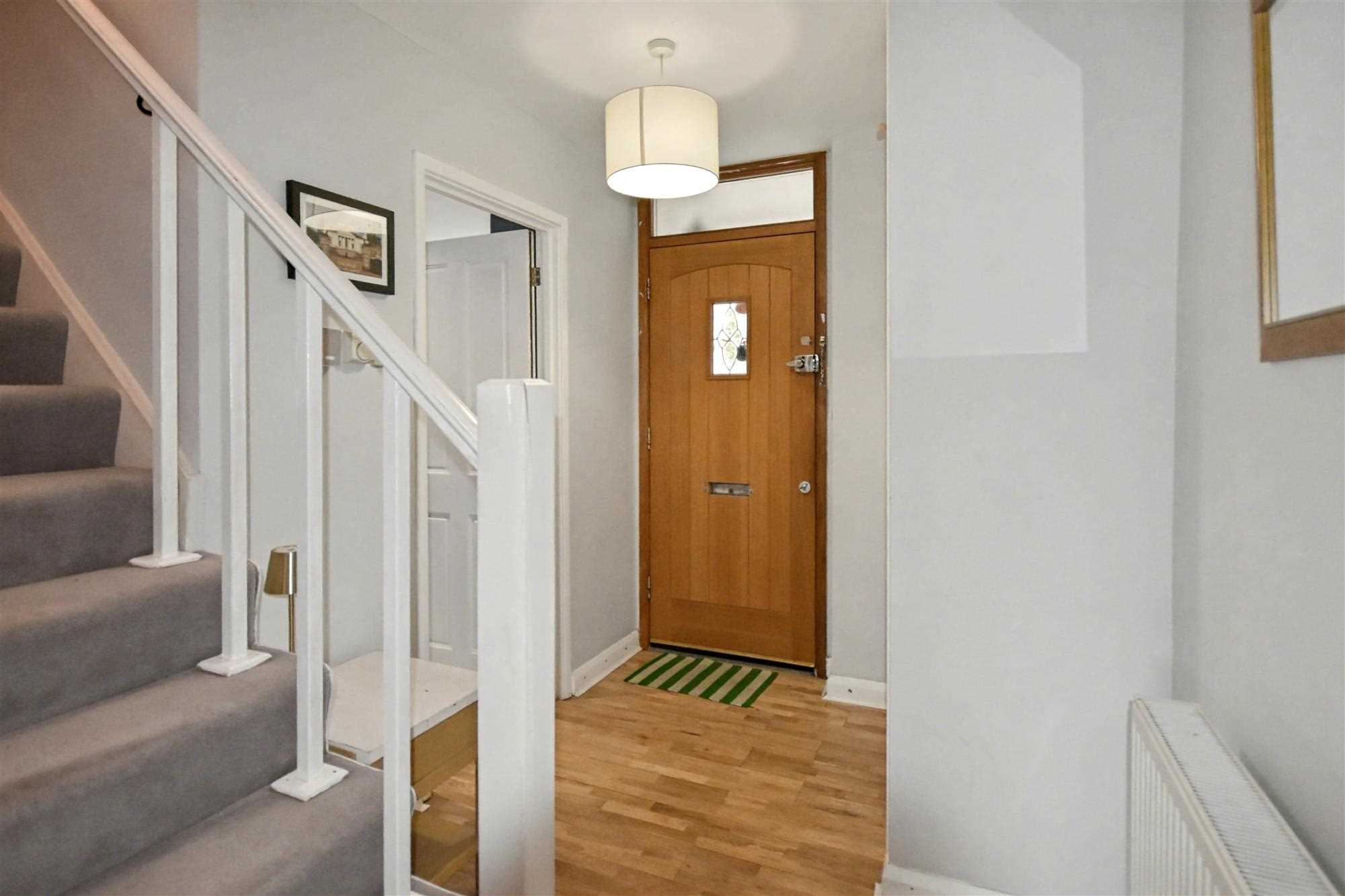 Deans Close - Picture 12