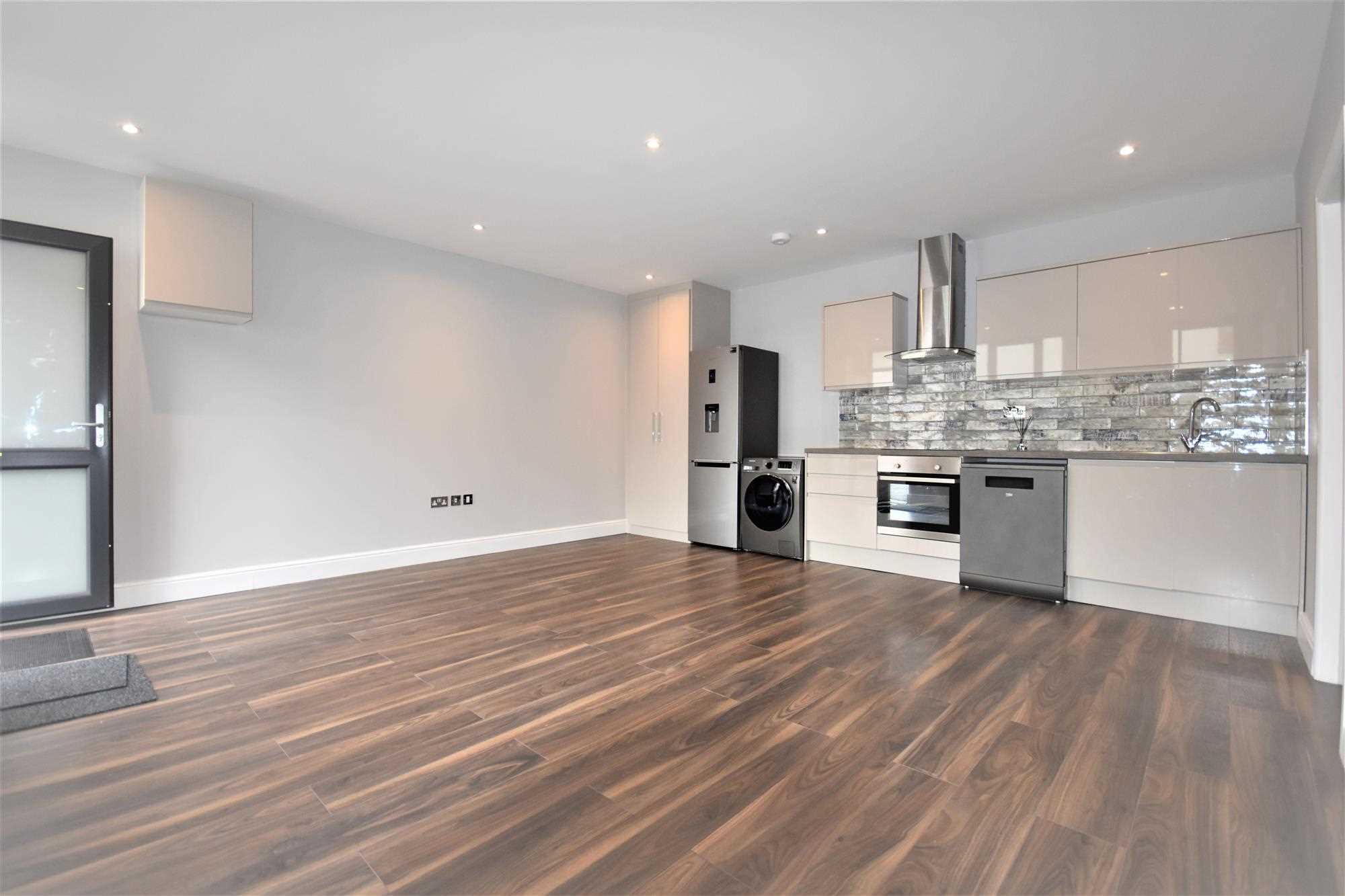 Dolman Road - Picture 5