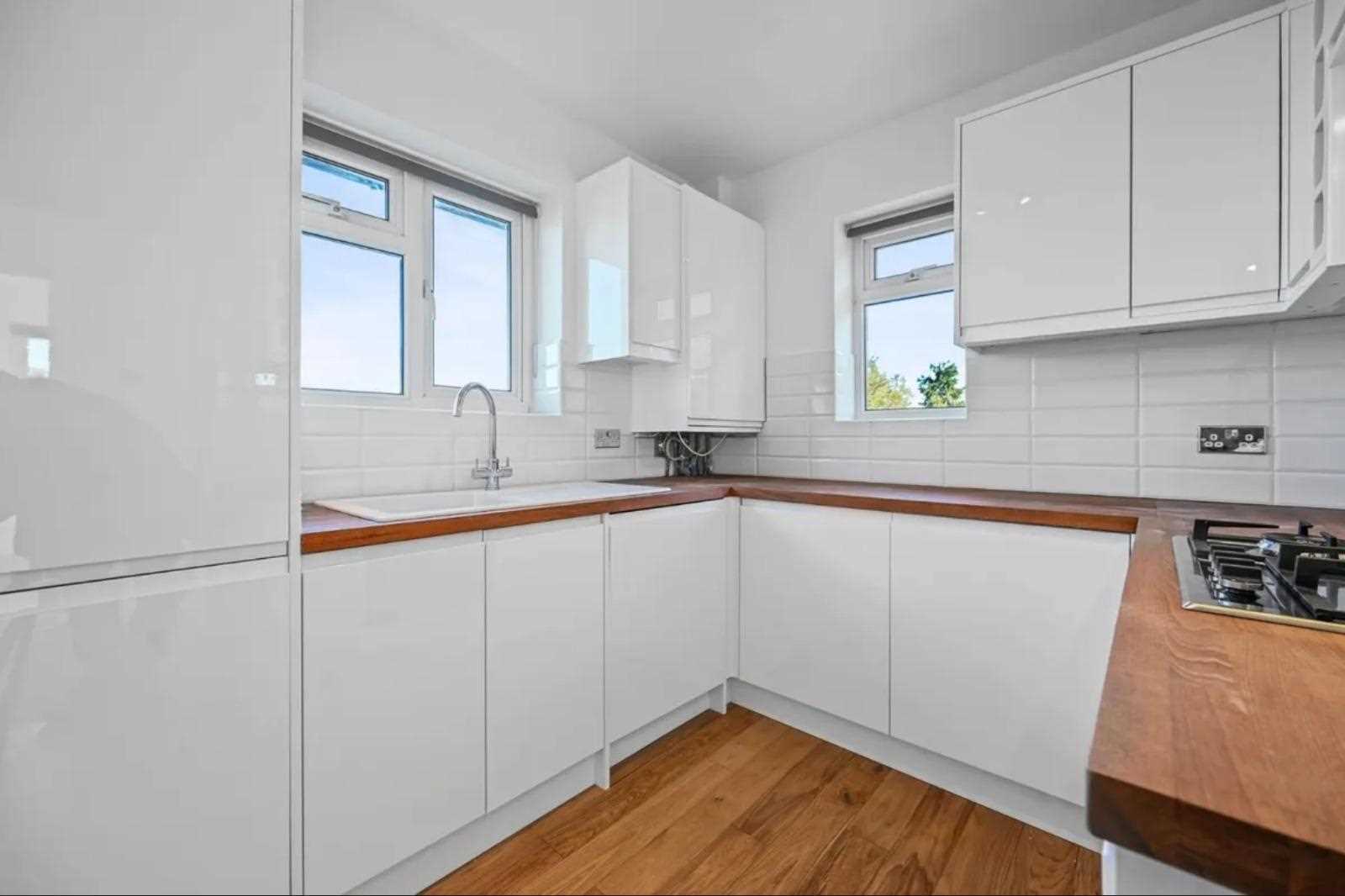 Hathaway Gardens - Picture 7