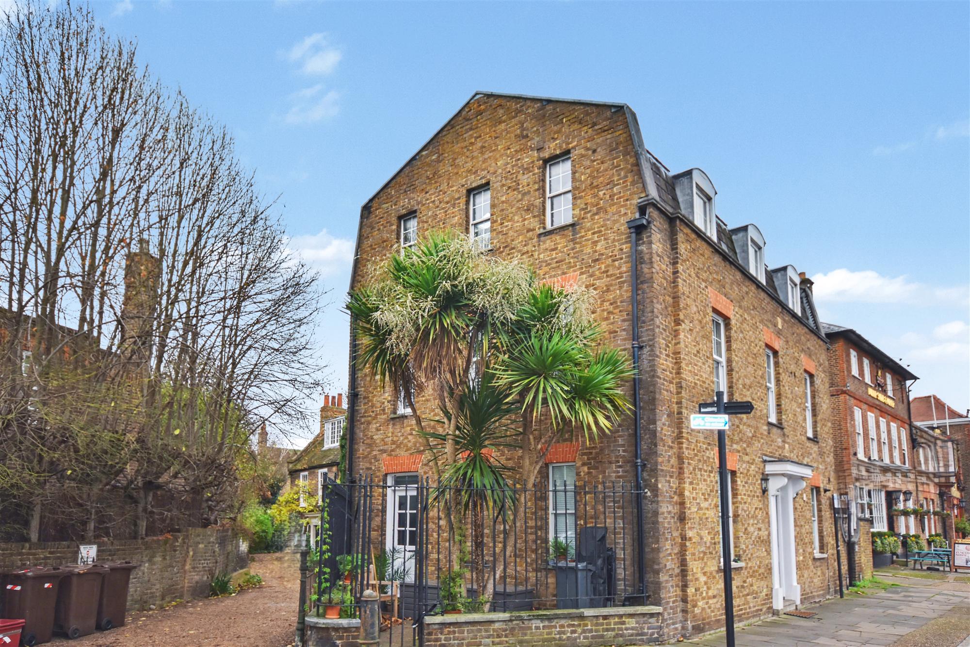 Burlington Lane - Picture 1