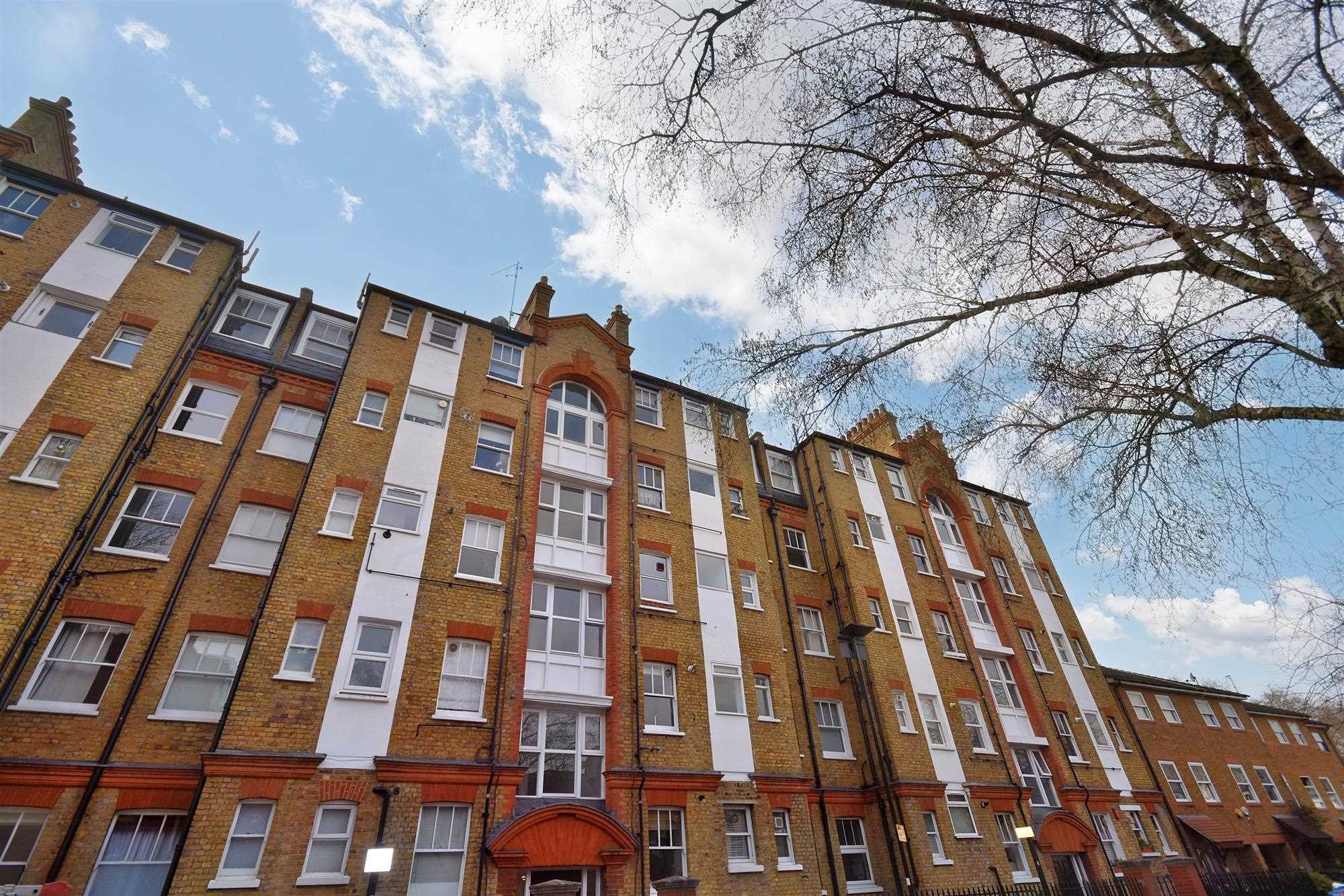 Dewsbury Court - Picture 13