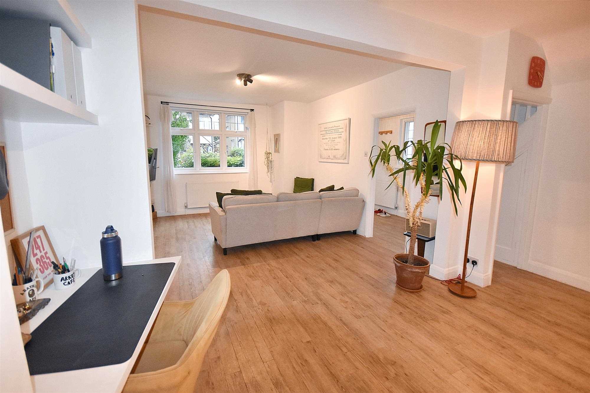 Park Drive - Picture 9