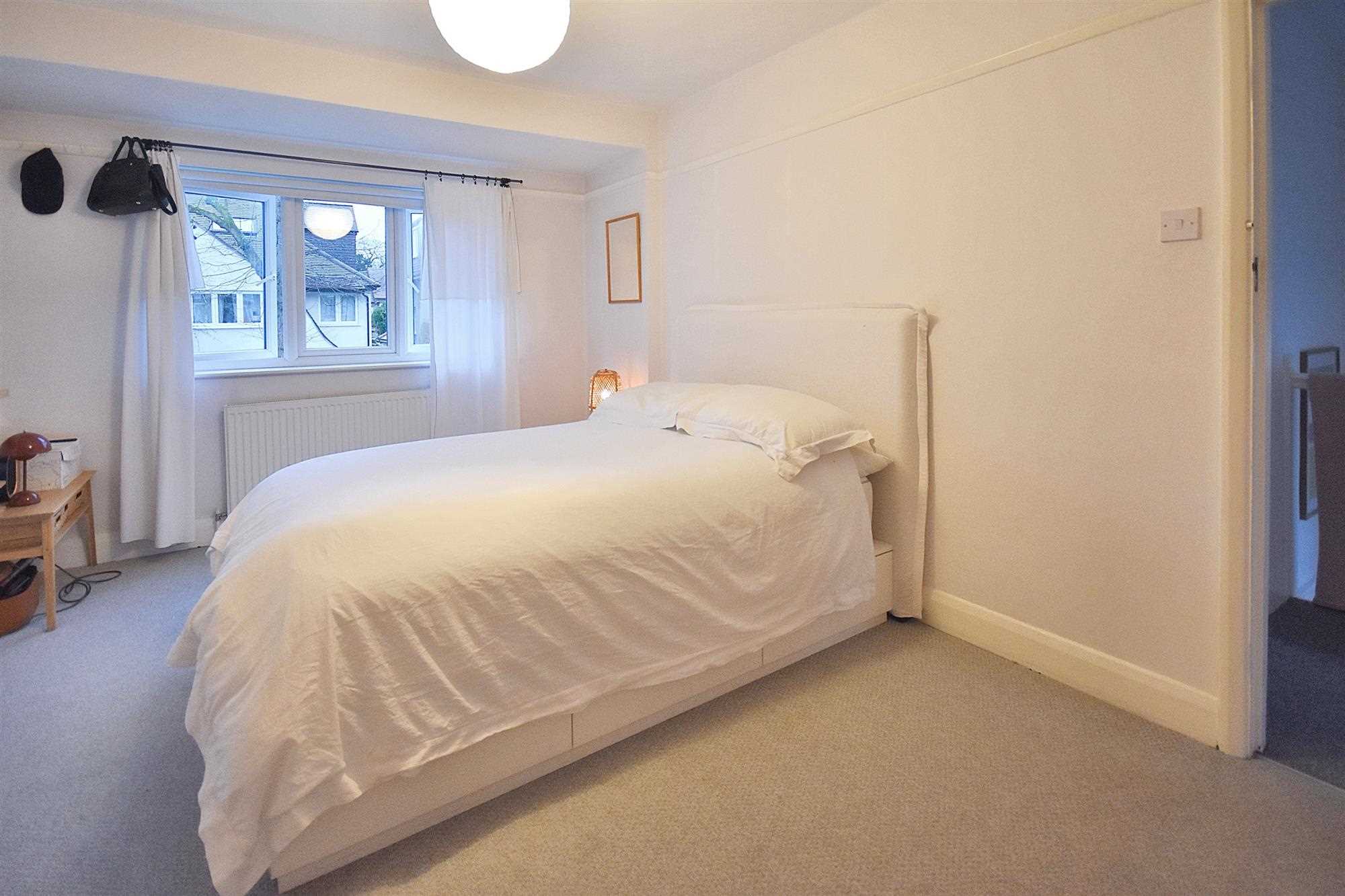 Park Drive - Picture 16