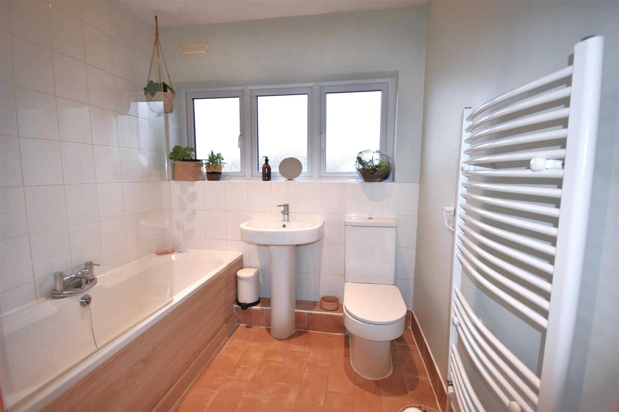 Park Drive - Picture 19