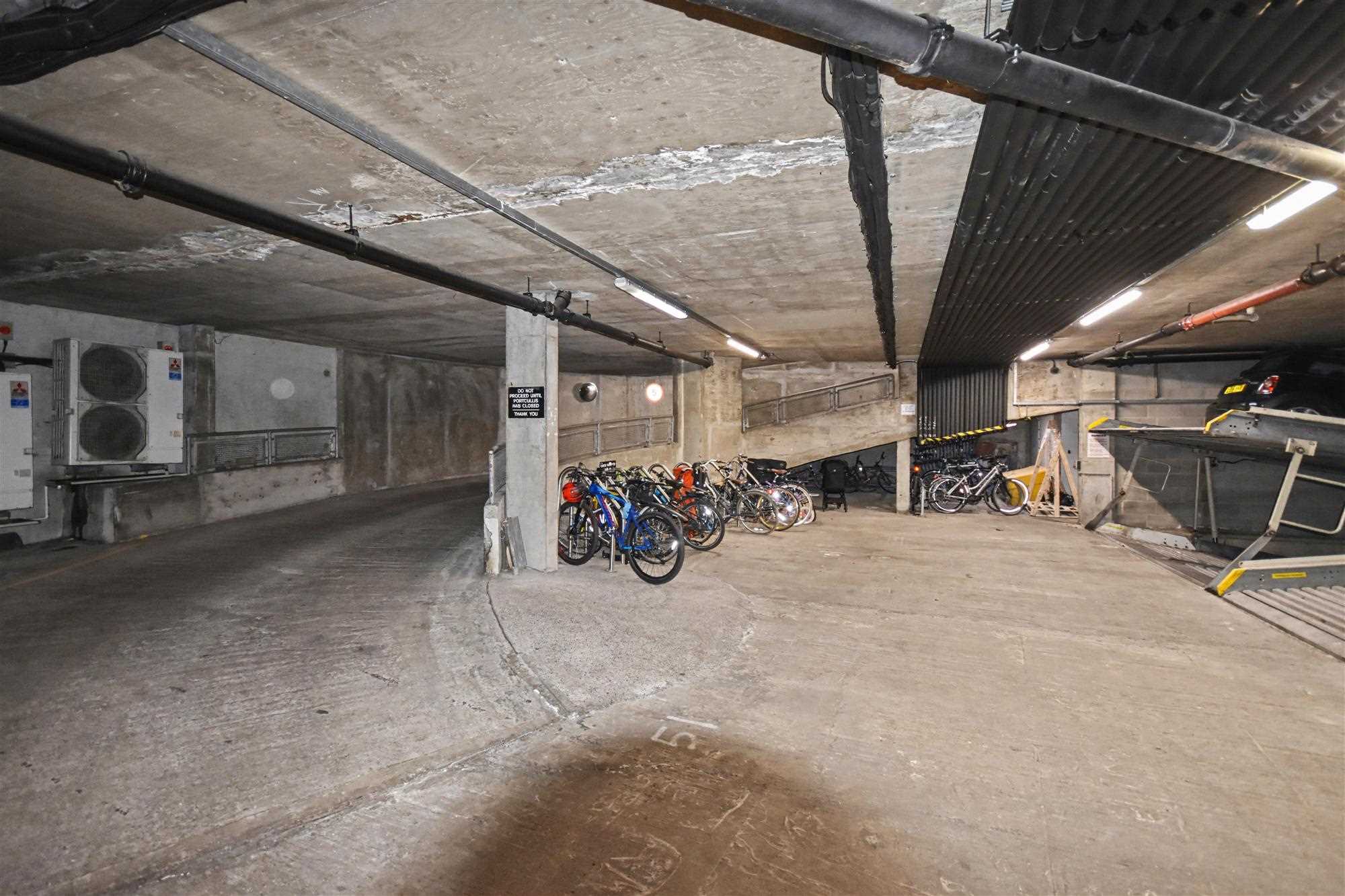 Chatsworth Lodge - Picture 11