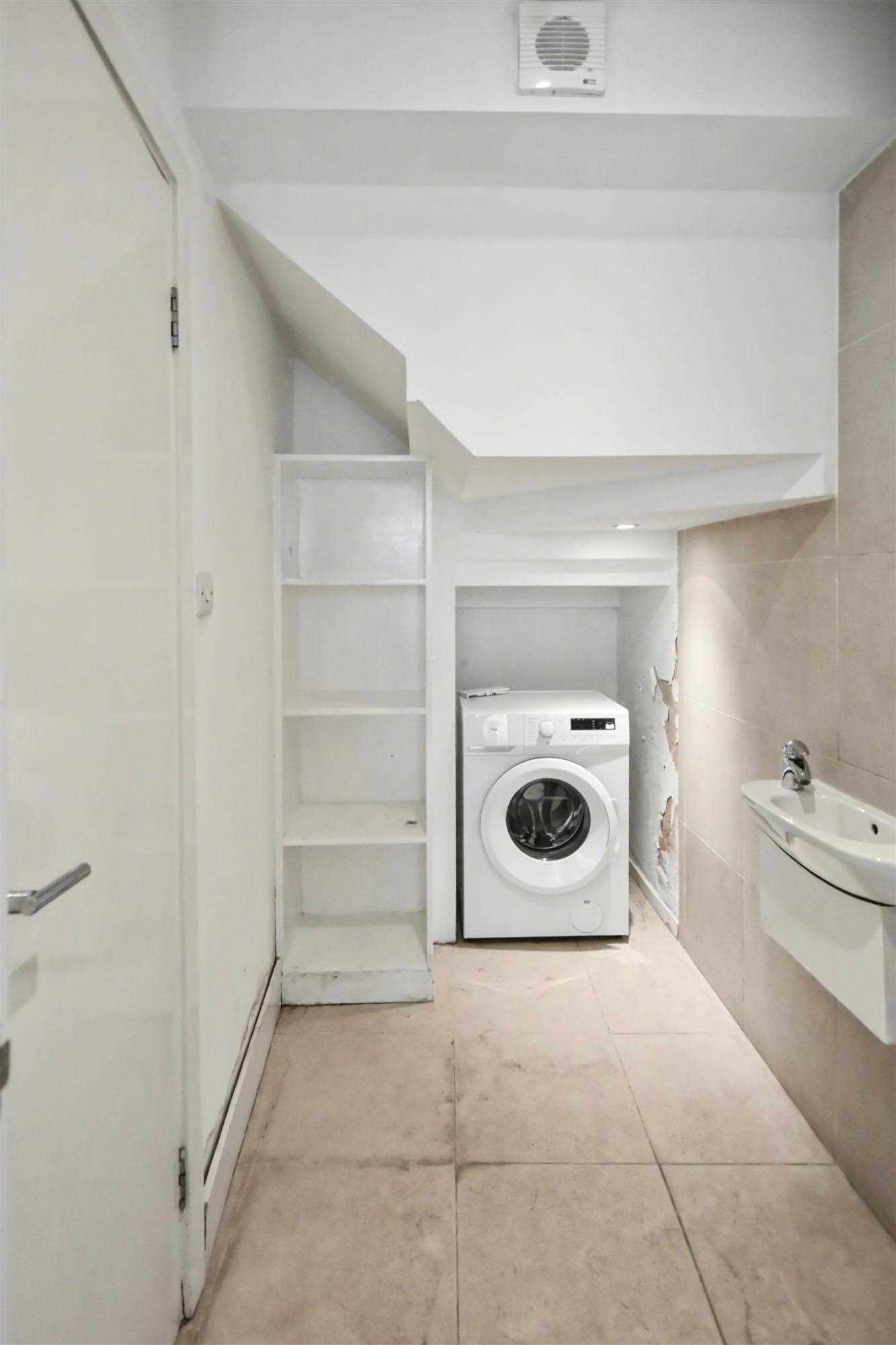 Percy Road - Picture 8