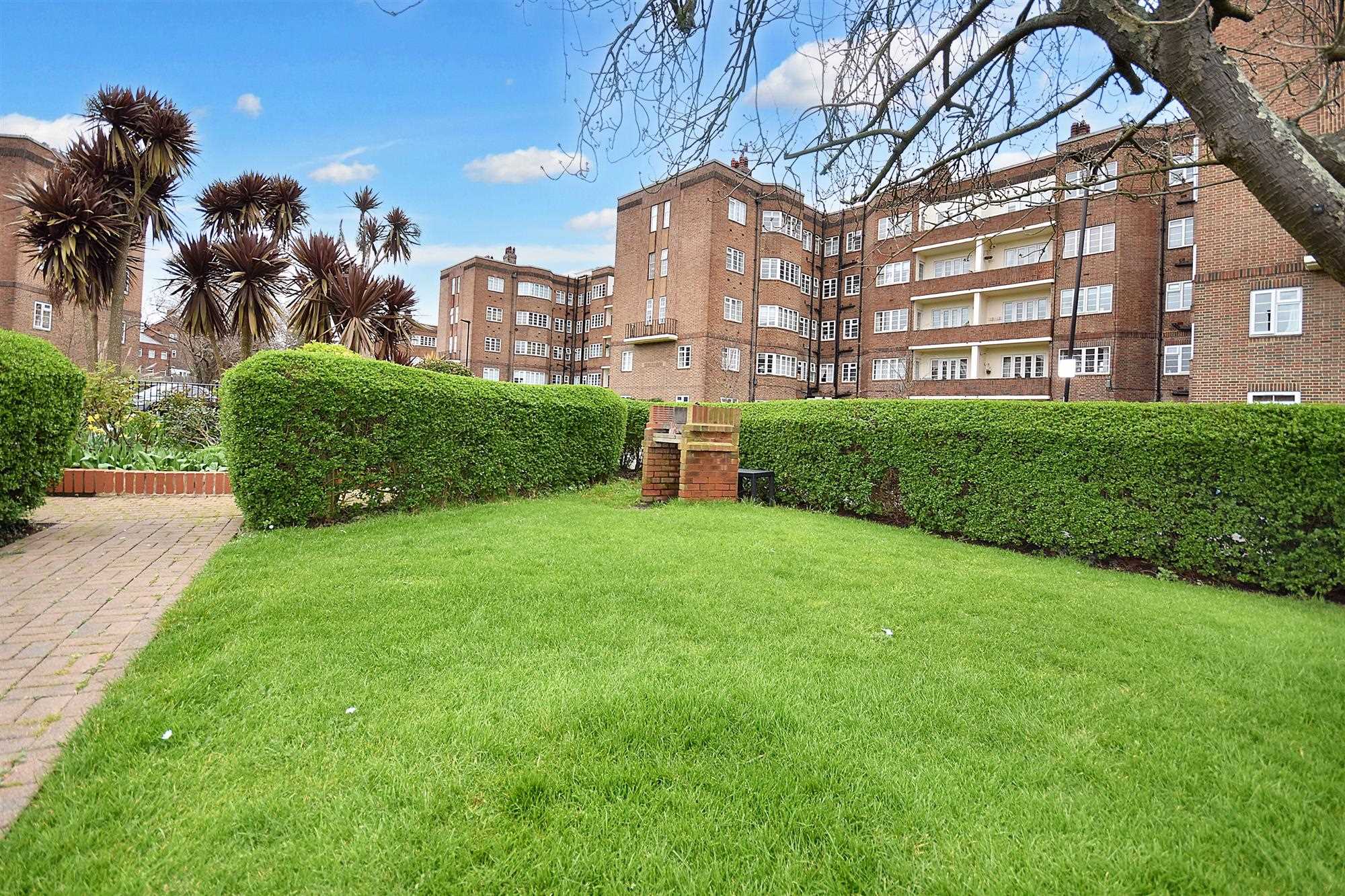 Chiswick Village - Picture 11