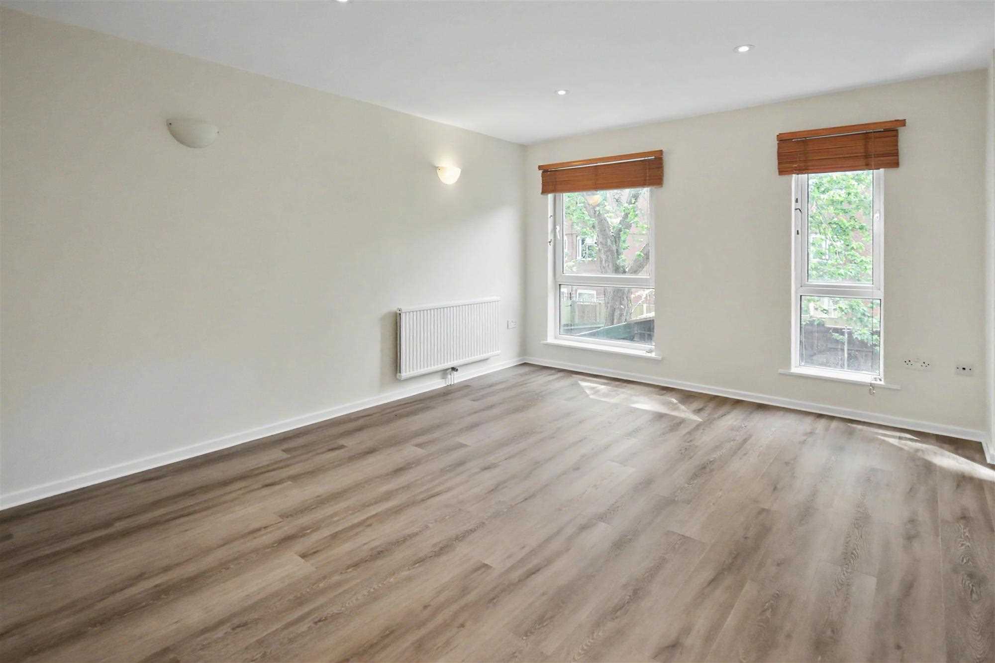 Fishers Lane - Picture 4