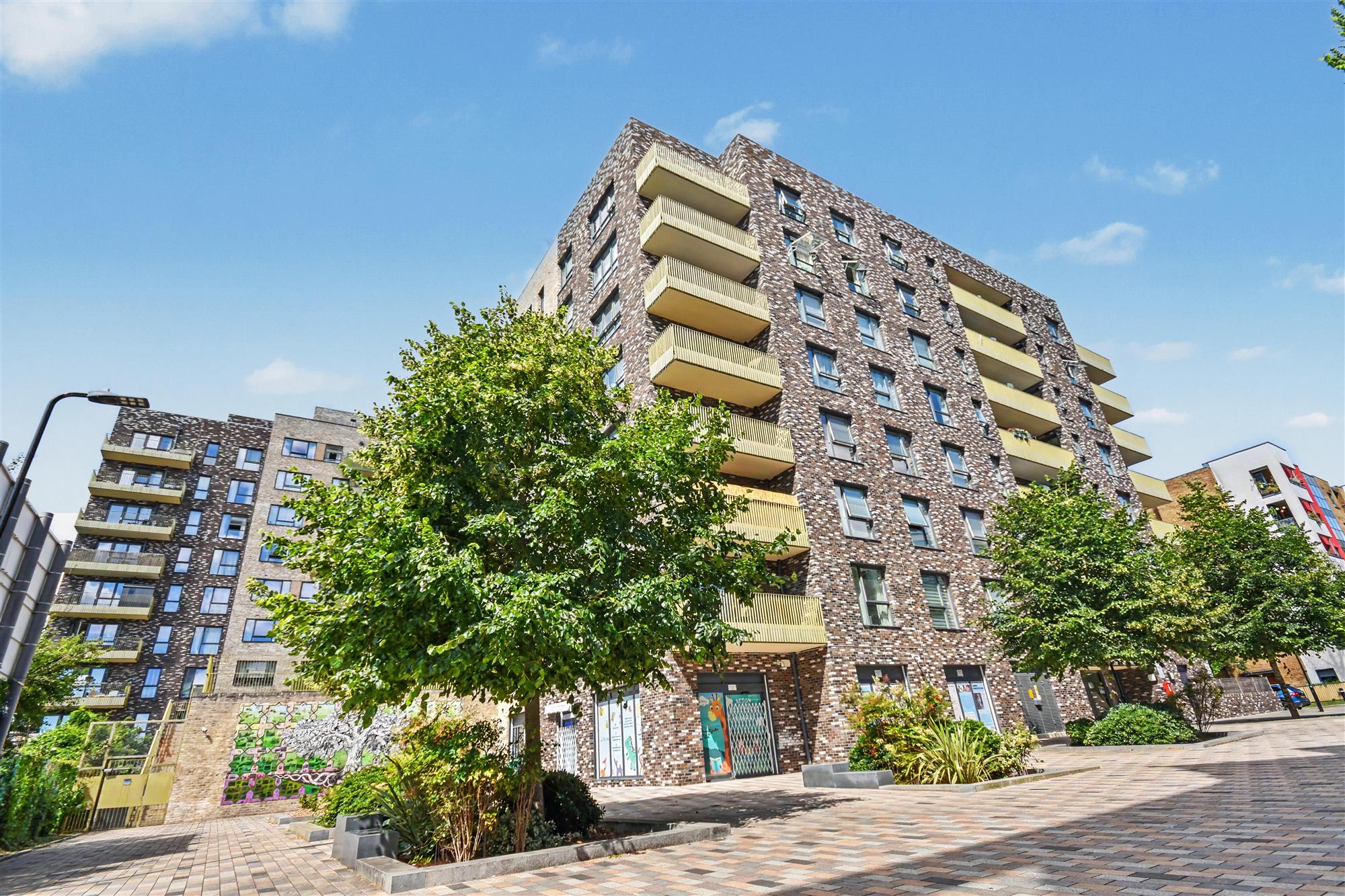 Alacia Court - Picture 1