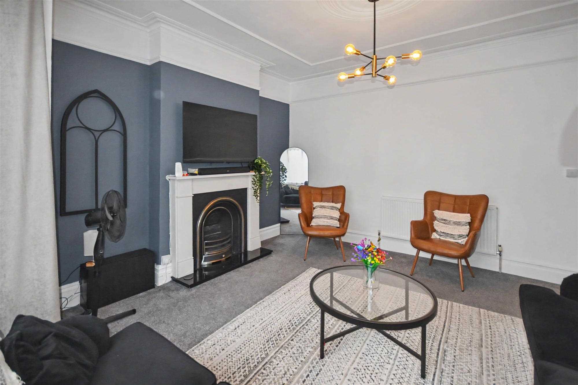 Merton Avenue - Picture 13