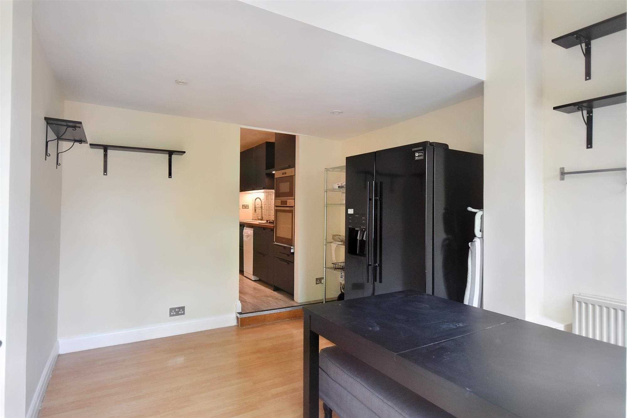 Petersfield Road - Picture 5