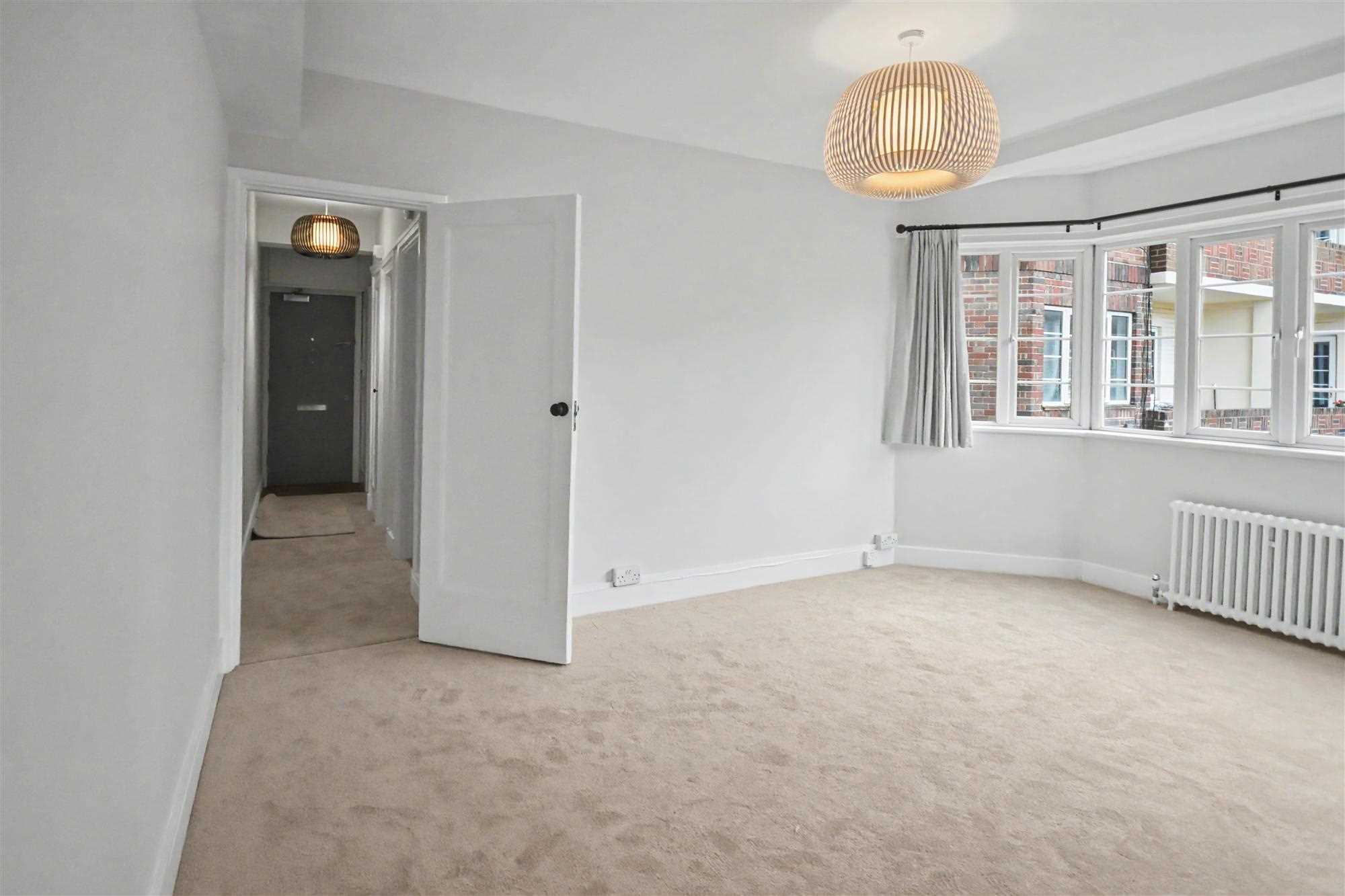 Chiswick Village - Picture 10