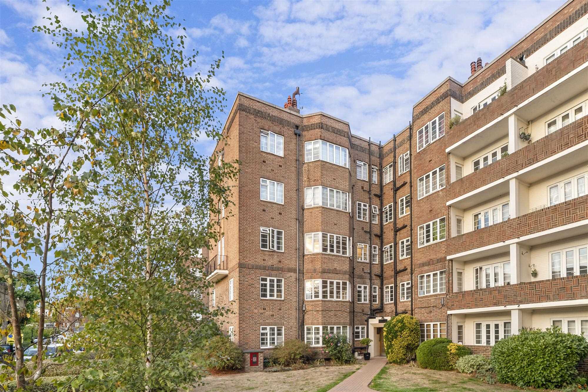Chiswick Village - Picture 13