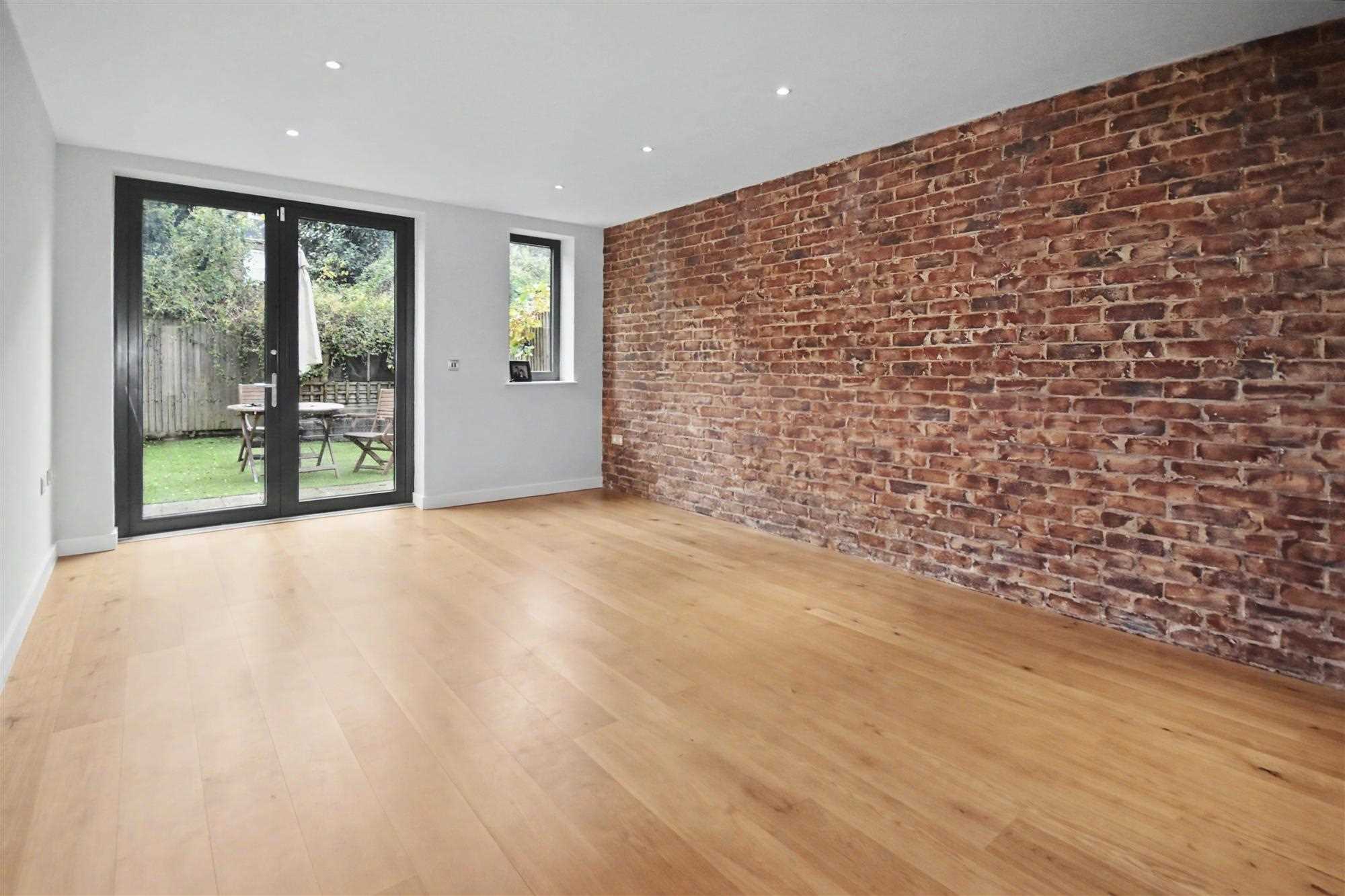 Baltic Avenue - Picture 2