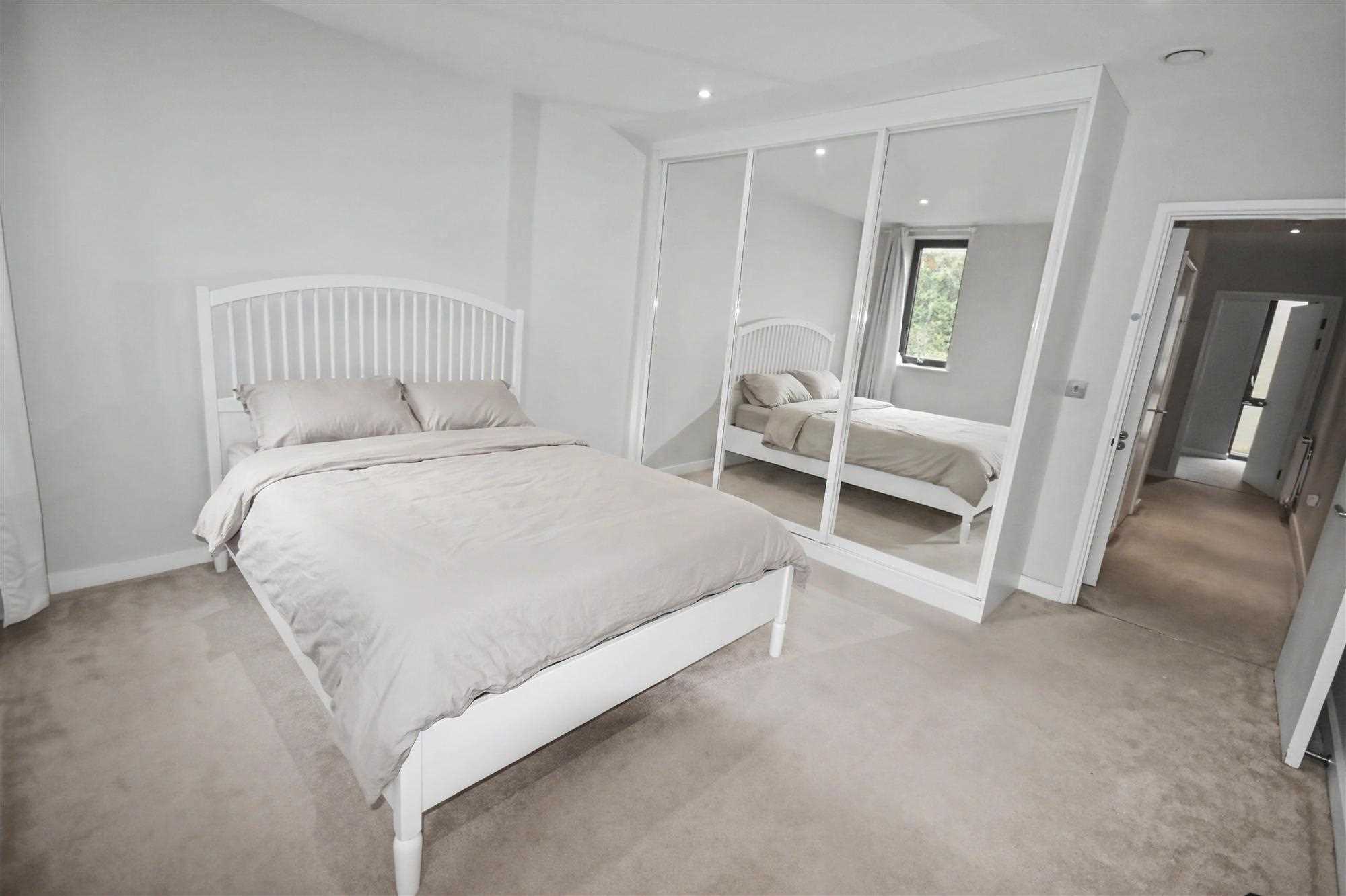 Baltic Avenue - Picture 3