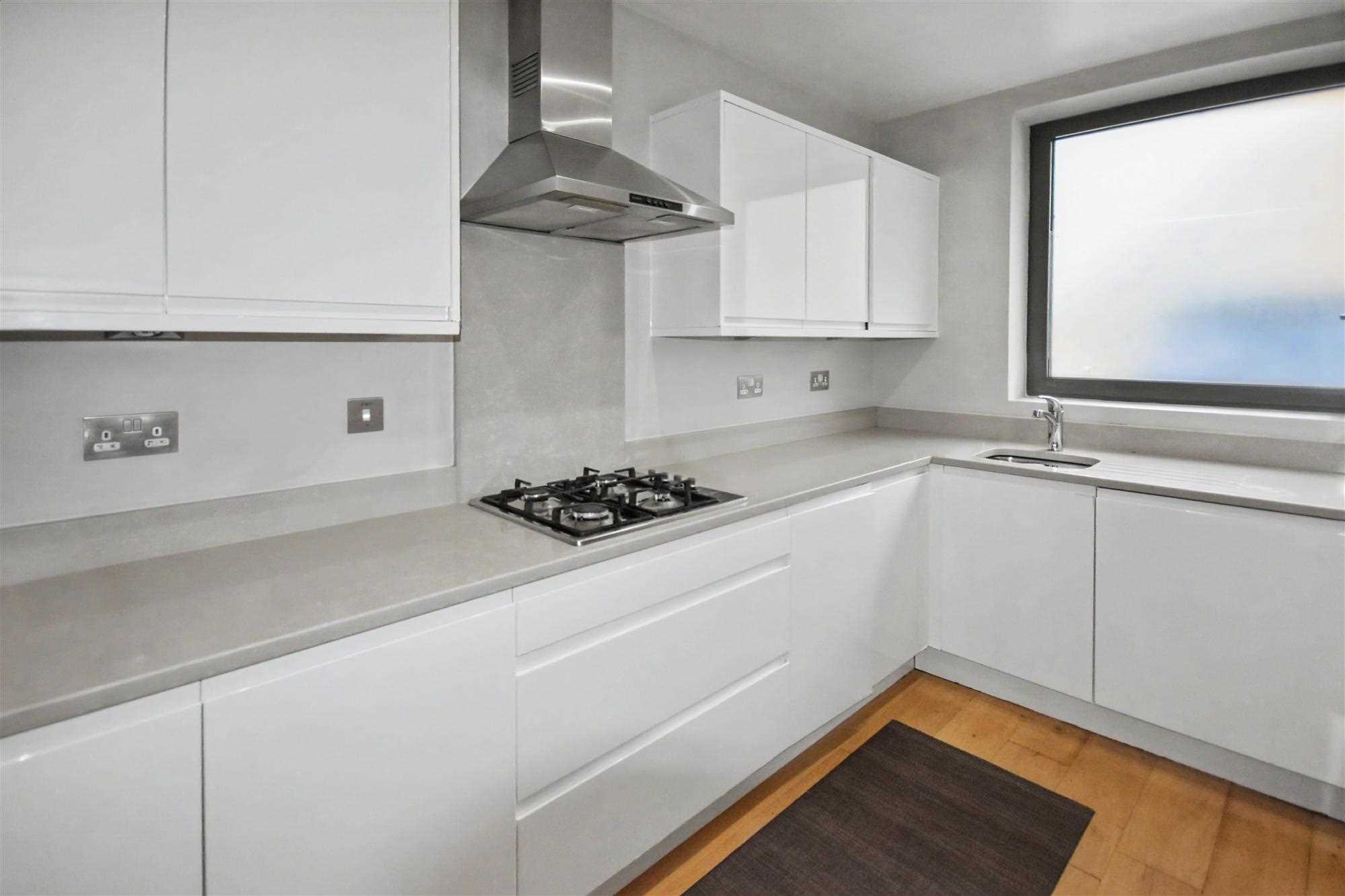 Baltic Avenue - Picture 14