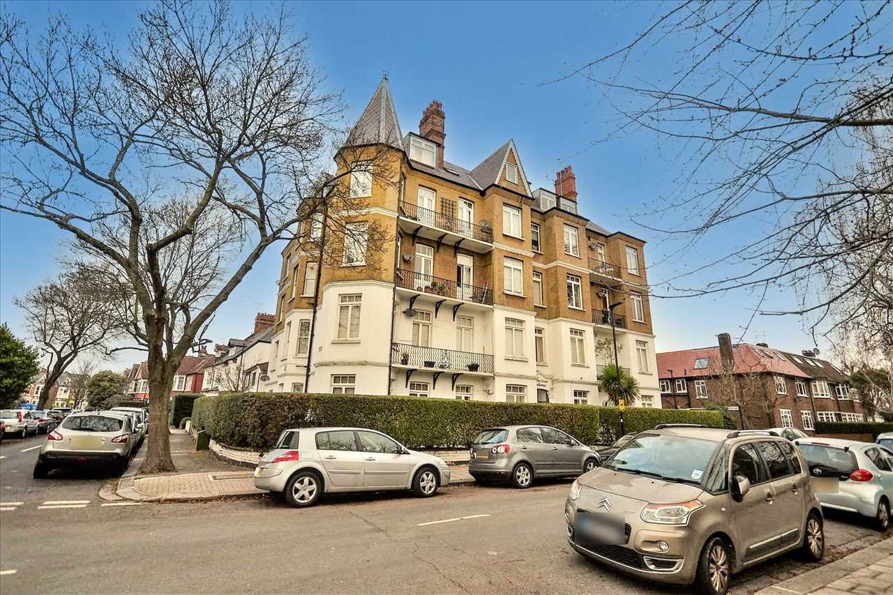 Sutton Court Mansions