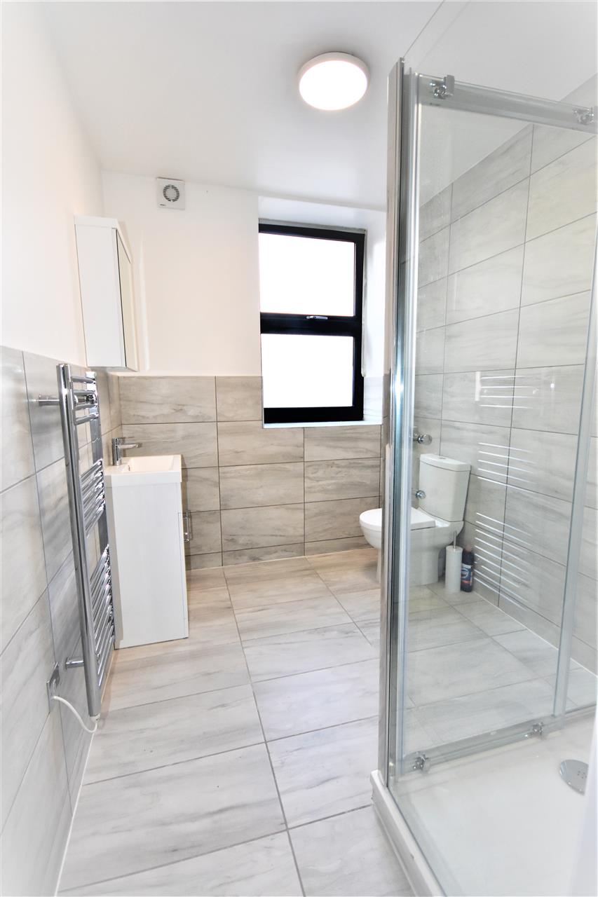 Dolman Road - Picture 6