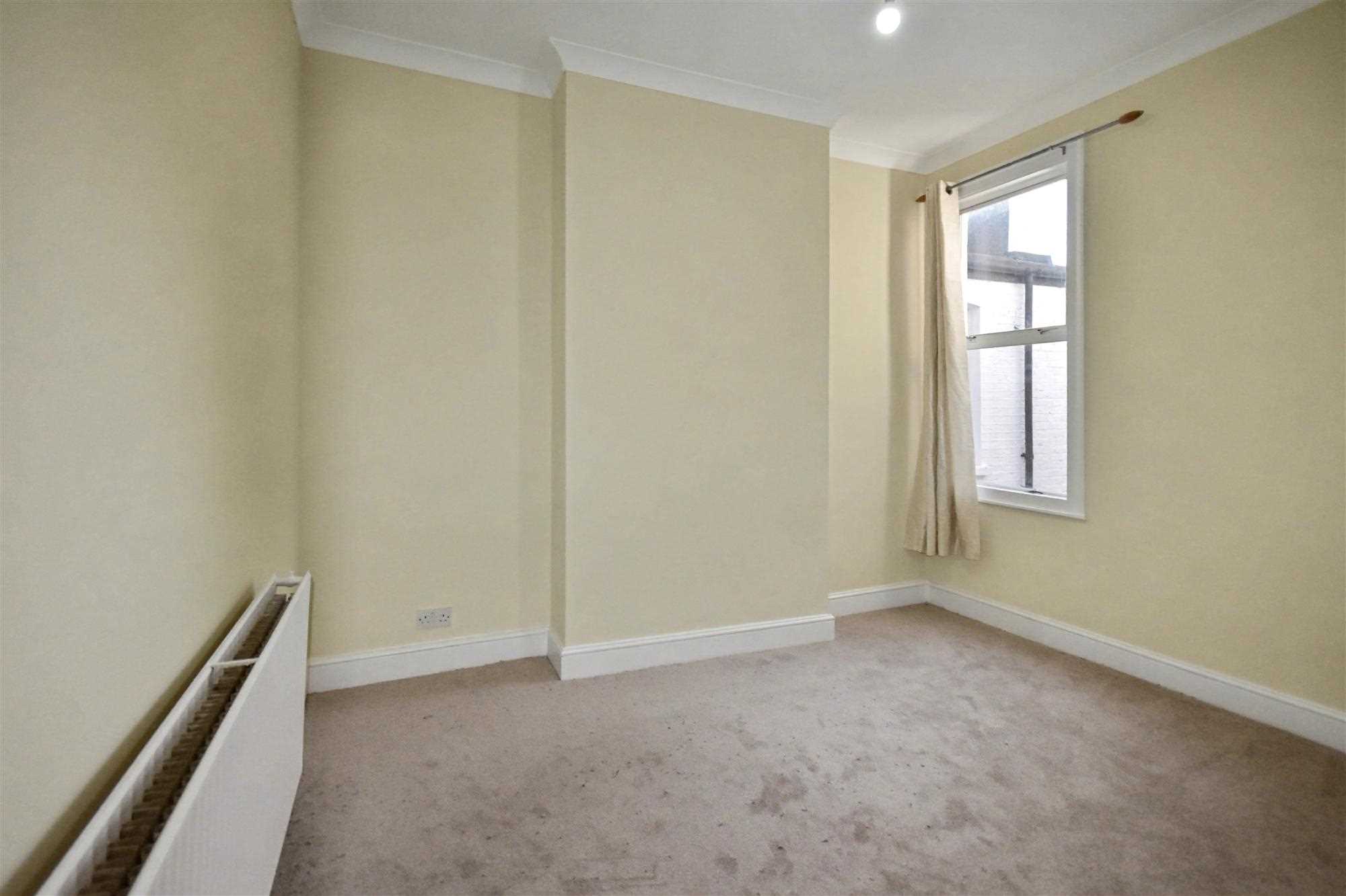 Church Path (Tff) - Picture 8