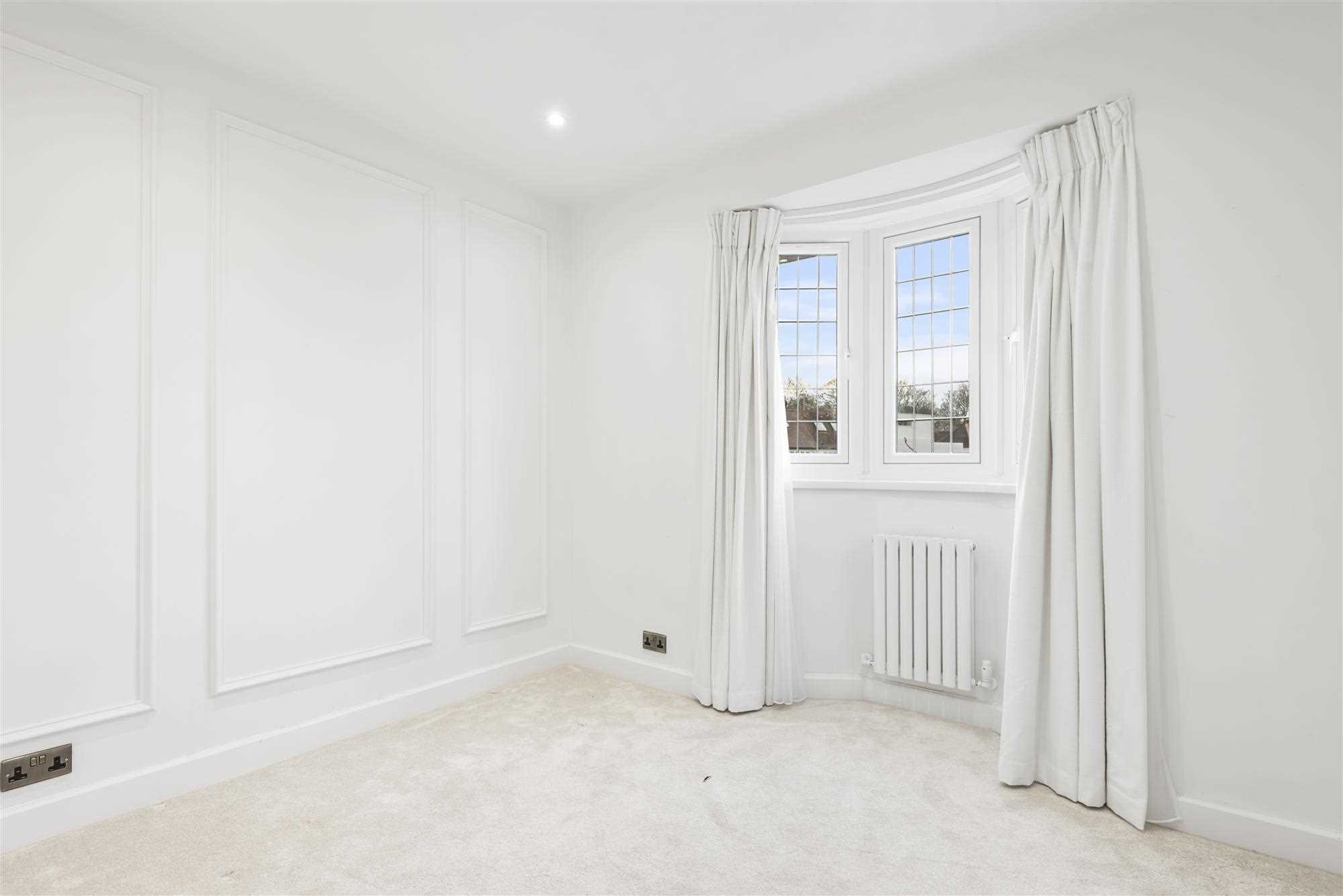 Chesterfield Road - Picture 20