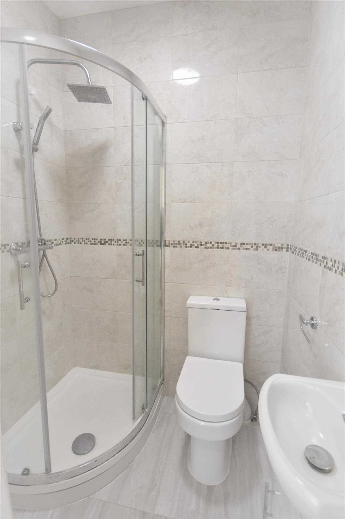 Acton Lane - Picture 6